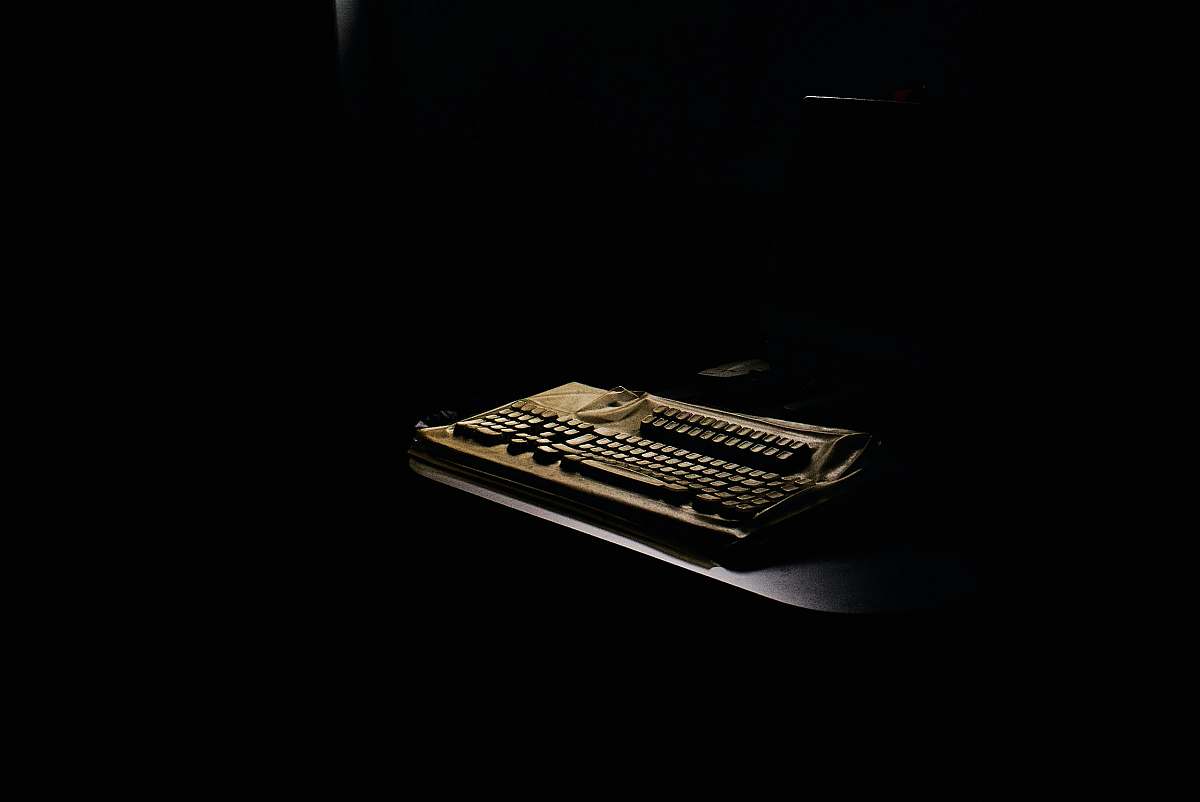 united states black and brown keyboard keyboard